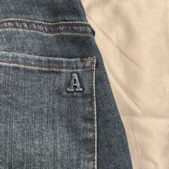 Articles of Society Classic Skinny Maternity Jeans - Size 26 - Picture 11 of 14